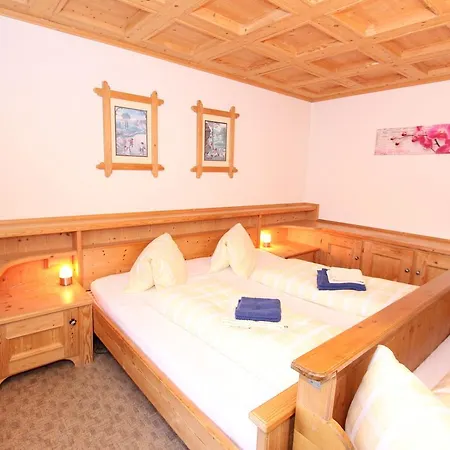 Chalet Sandra Iii Piesendorf